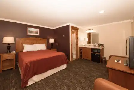 The Maxwell Inn - 25
