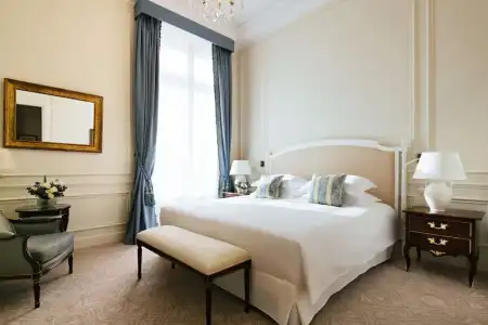 Hôtel du Palais - 77