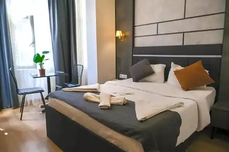 La Pazza Suites - 24