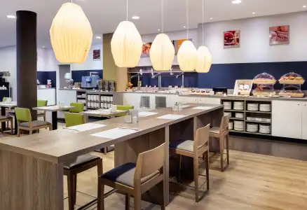 Holiday Inn Express Friedrichshafen by IHG - 11