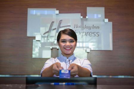 Holiday Inn Express Jakarta International Expo, An Ihg - 41