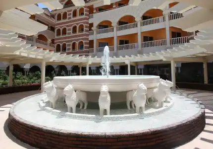 Royal Alhambra Palace – All Inclusive - 45