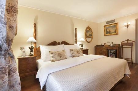Iron Gate & Suites Prague by BHG - 44