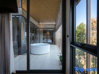 Shan Villas Sukhumvit - 206
