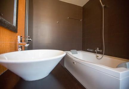 Aion Luxury - 8