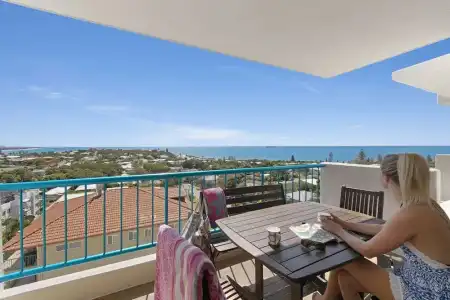 Burgess @ Kings Beach Apartments - 22