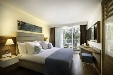 Valamar Bellevue Resort - All Inclusive - 1