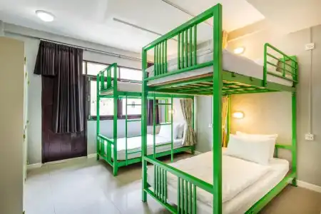 At Hua Lamphong - Hostel - 34