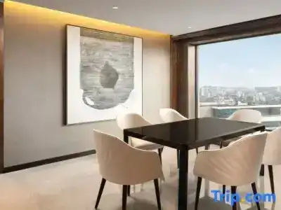 Courtyard by Marriott Mumbai International Airport - 109