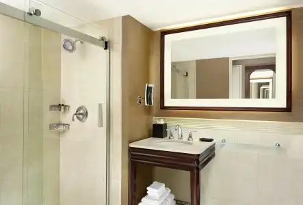 Sheraton Centre Toronto - 8