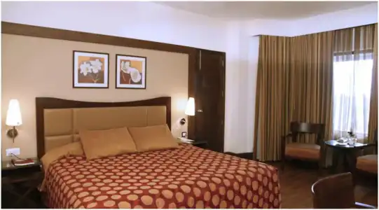 The Retreat & Convention Centre - 5