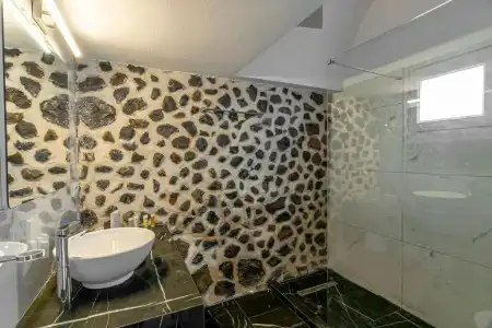 Phaos Santorini Suites - 73