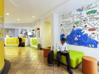 ibis Styles Napoli Garibaldi - 20