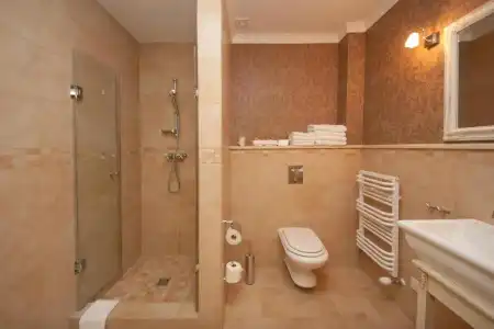 Royal Baltic Luxury Boutique - 18