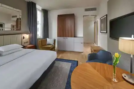 Hilton Cologne - 6