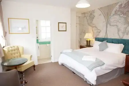 The Captain Cook - 64