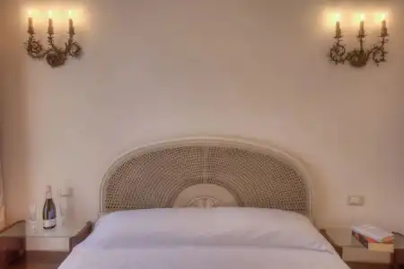 Rome Charming Suites - 44