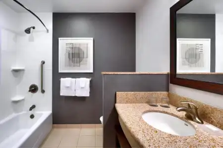 Residence Inn by Marriott Lincoln Downtown - 35