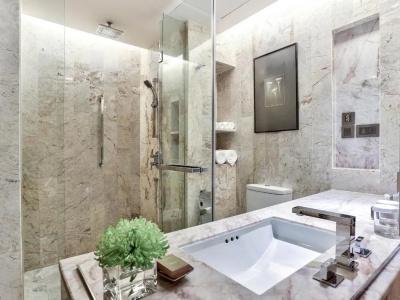 DoubleTree by Hilton Sukhumvit - 22