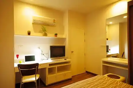 I Residence Sathorn - 36
