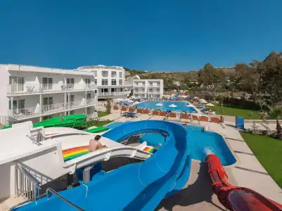 Bodrum Beach Resort - 12