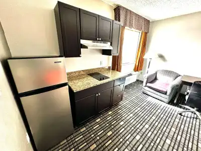 SureStay Plus by Best Western Lubbock Medical Center - 21
