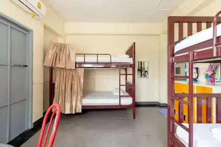 Hatyai Dee Hostel - 4