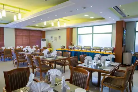 Safeer Plaza - 2