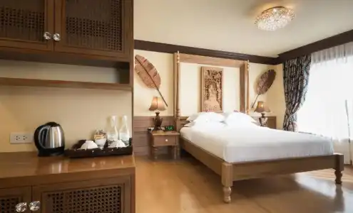 Peak Nimman Prestige - 79