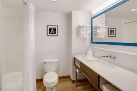 Hampton Inn & Suites St. Augustine-Vilano Beach - 124