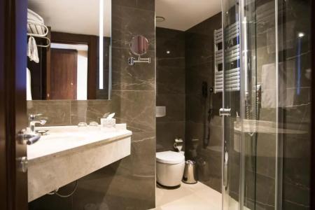 Grand Aras & Suites - 62