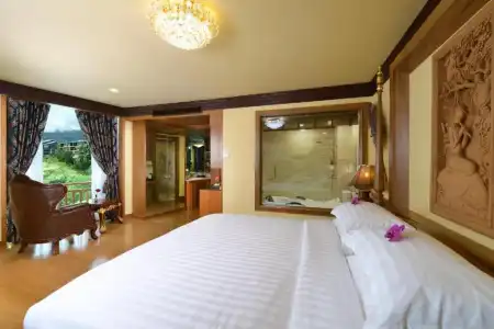 Peak Nimman Prestige - 68