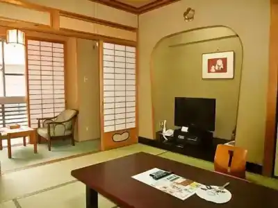 Yunogo Grand - 4