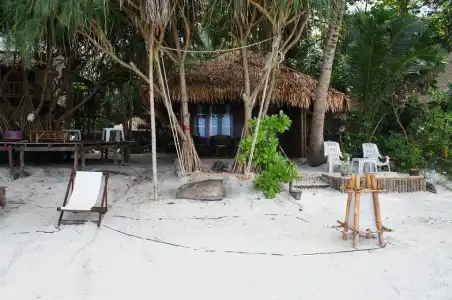 Lazy Hut - 14