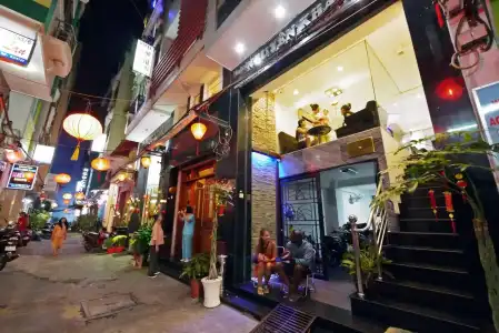 Nguyen Khang - 14