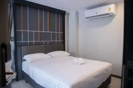 Hallton Bangkok - 39