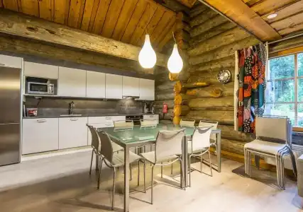 Levikaira Apartments - Log Cabins - 8