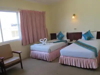Chumphon Palace - 24