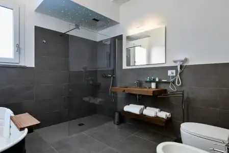 Nautilus B&B Suite Design - 43