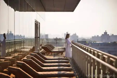 Four Seasons - 7