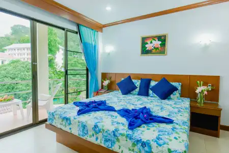 RK Guesthouse - 2