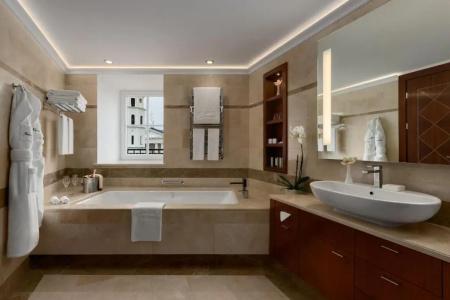 Grand Vilnius, Curio Collection by Hilton - 37