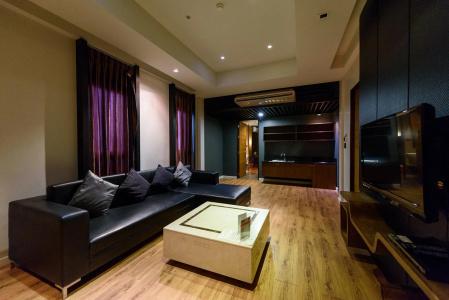 Siam Swana - 28