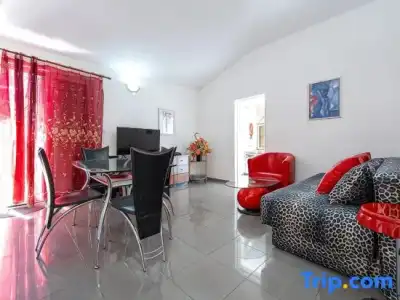 Sun Rose Apartments - 100