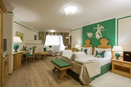 Sassongher – Preferreds & Resorts - 93