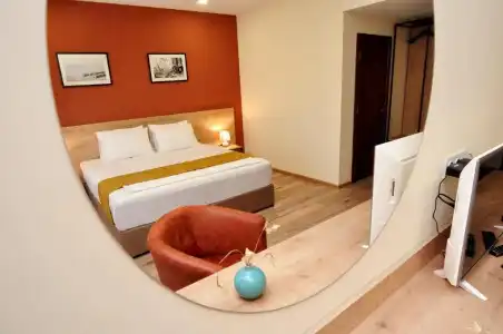 Babaneuris Marani - 62