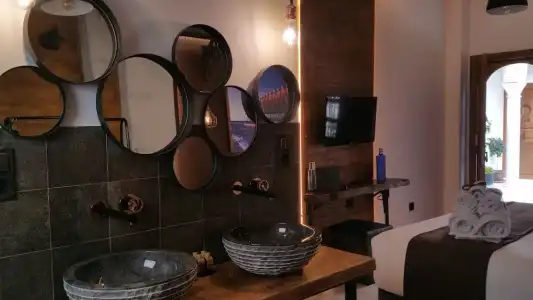 Murallas de Jayran Boutique - 8