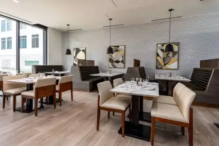 Hyatt Centric Charlotte/Southpark - 19