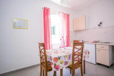 Garden Apartment - 139