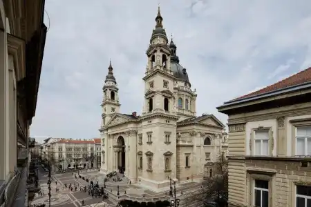 Central Basilica - 50